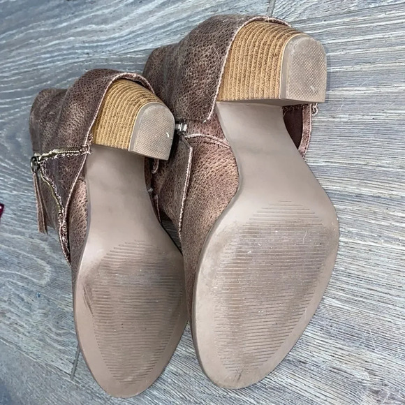 Not Rated booties - Picture 3 of 5